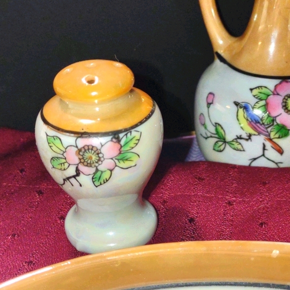 Beautiful vintage platter set~Made in Japan - Picture 4 of 5